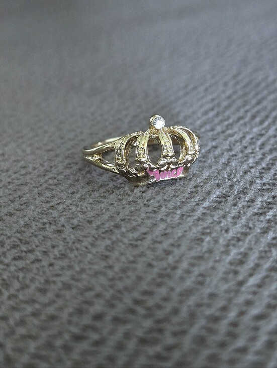 Juicy Couture Jewelry - Juicy🍊 Couture Textured Crown👑 Ring💍